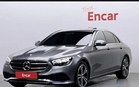Mercedes-Benz E-Класс, 2021 год, 3 100 000 рублей, 2 фотография