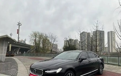 Volvo S90 II рестайлинг, 2022 год, 2 810 000 рублей, 1 фотография