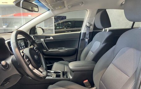 KIA Sportage IV рестайлинг, 2019 год, 2 800 000 рублей, 13 фотография
