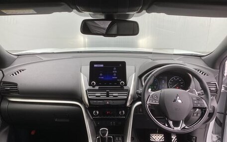 Mitsubishi Eclipse Cross, 2021 год, 2 100 000 рублей, 11 фотография