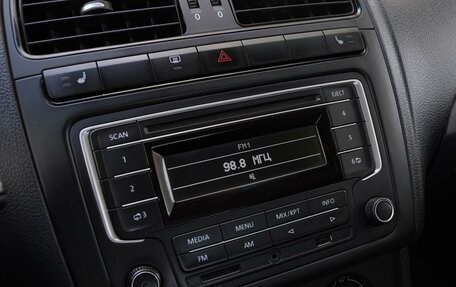 Volkswagen Polo VI (EU Market), 2015 год, 720 000 рублей, 14 фотография