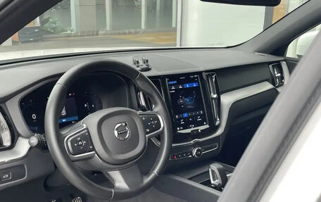 Volvo XC60 II, 2021 год, 2 840 000 рублей, 12 фотография