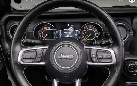 Jeep Wrangler, 2020 год, 3 750 000 рублей, 13 фотография