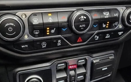 Jeep Wrangler, 2020 год, 3 750 000 рублей, 16 фотография