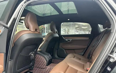 Volvo S90 II рестайлинг, 2022 год, 2 810 000 рублей, 9 фотография