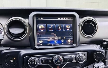 Jeep Wrangler, 2020 год, 3 678 123 рублей, 16 фотография