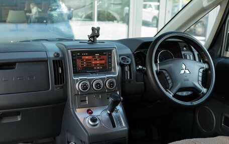 Mitsubishi Delica D:5 I, 2008 год, 1 950 000 рублей, 10 фотография