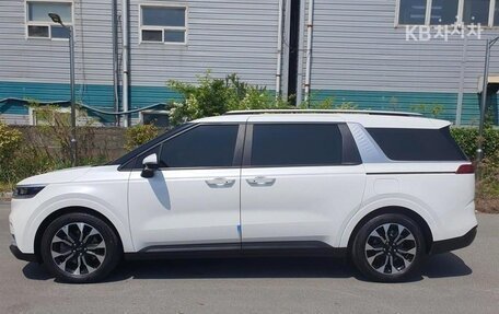 KIA Carnival, 2021 год, 2 547 000 рублей, 15 фотография