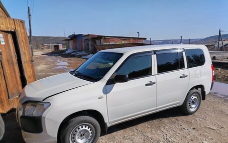 Toyota Succeed I рестайлинг, 2016 год, 950 000 рублей, 2 фотография
