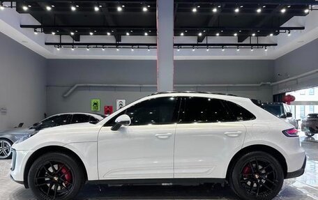 Porsche Macan I рестайлинг, 2022 год, 6 630 333 рублей, 2 фотография