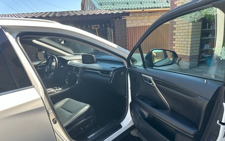 Lexus RX IV рестайлинг, 2019 год, 4 600 000 рублей, 14 фотография
