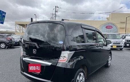 Honda Freed I, 2016 год, 755 000 рублей, 2 фотография