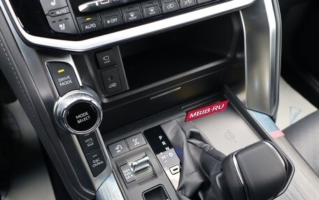 Toyota Land Cruiser, 2025 год, 15 500 000 рублей, 18 фотография