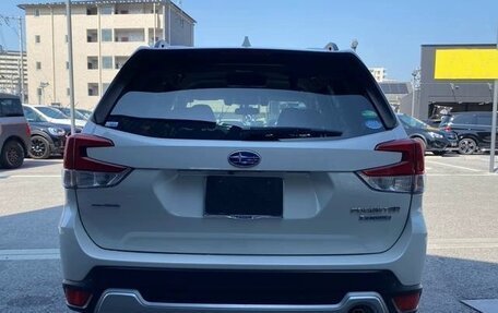Subaru Forester, 2021 год, 2 080 000 рублей, 5 фотография