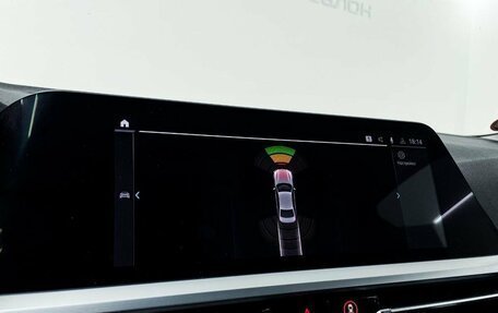 BMW 3 серия, 2019 год, 3 599 000 рублей, 14 фотография