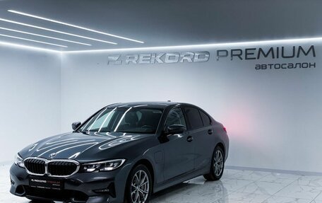 BMW 3 серия, 2019 год, 3 599 000 рублей, 3 фотография