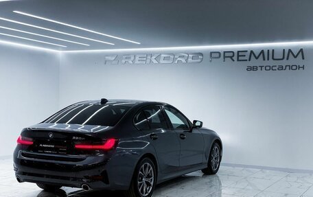 BMW 3 серия, 2019 год, 3 599 000 рублей, 25 фотография