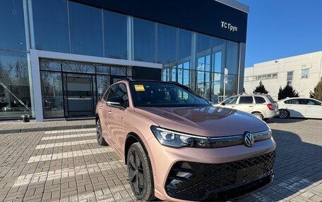 Volkswagen Tiguan, 2024 год, 5 700 000 рублей, 3 фотография