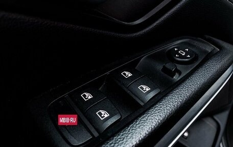 BMW 3 серия, 2019 год, 3 599 000 рублей, 19 фотография