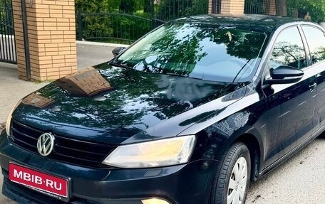 Volkswagen Jetta VI, 2016 год, 990 000 рублей, 1 фотография