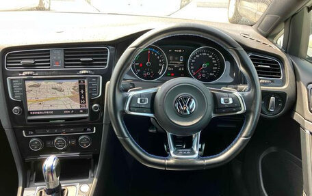 Volkswagen Golf VII, 2016 год, 1 200 035 рублей, 13 фотография