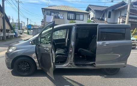 Honda Freed I, 2016 год, 827 000 рублей, 13 фотография