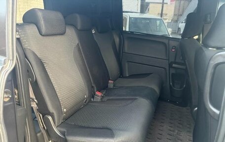 Honda Freed I, 2016 год, 827 000 рублей, 15 фотография