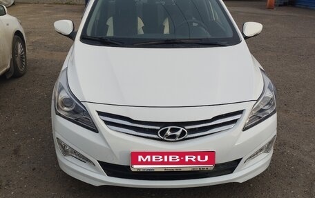 Hyundai Solaris II рестайлинг, 2016 год, 1 190 000 рублей, 2 фотография