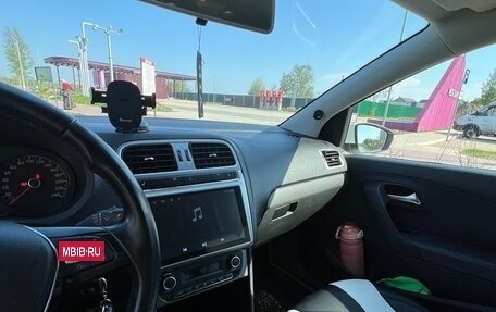 Volkswagen Polo VI (EU Market), 2016 год, 1 500 000 рублей, 32 фотография