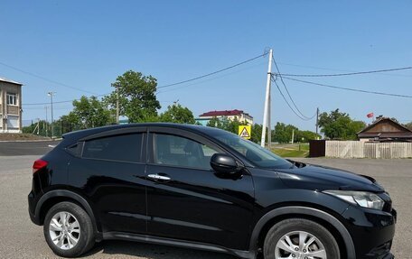 Honda Vezel, 2016 год, 1 300 000 рублей, 2 фотография