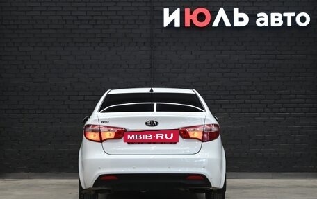 KIA Rio III рестайлинг, 2013 год, 950 000 рублей, 5 фотография