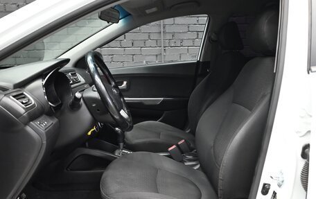 KIA Rio III рестайлинг, 2013 год, 950 000 рублей, 10 фотография