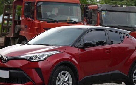 Toyota C-HR I рестайлинг, 2021 год, 2 030 000 рублей, 6 фотография