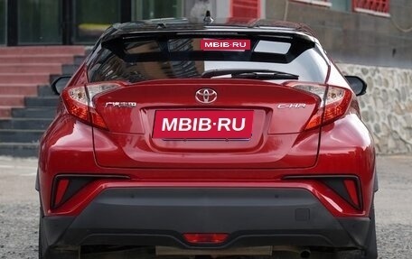 Toyota C-HR I рестайлинг, 2021 год, 2 030 000 рублей, 2 фотография
