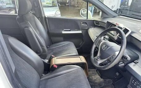 Honda Freed I, 2016 год, 785 000 рублей, 10 фотография