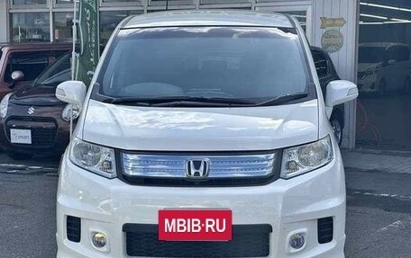 Honda Freed I, 2016 год, 785 000 рублей, 3 фотография