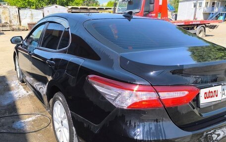 Toyota Camry, 2021 год, 2 800 000 рублей, 5 фотография
