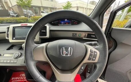 Honda Freed I, 2016 год, 793 000 рублей, 7 фотография