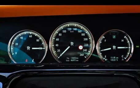 Rolls-Royce Phantom VIII, 2021 год, 33 000 000 рублей, 6 фотография