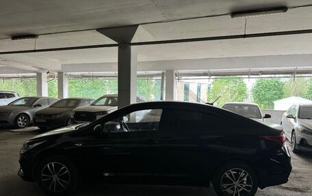Hyundai Solaris II рестайлинг, 2018 год, 870 000 рублей, 3 фотография