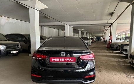 Hyundai Solaris II рестайлинг, 2018 год, 870 000 рублей, 4 фотография