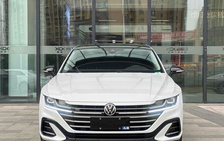 Volkswagen Passat CC, 2021 год, 2 650 000 рублей, 2 фотография