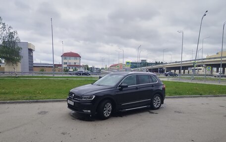 Volkswagen Tiguan II, 2017 год, 2 700 000 рублей, 6 фотография
