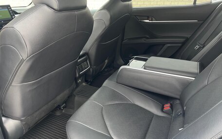 Toyota Camry, 2021 год, 4 000 000 рублей, 13 фотография