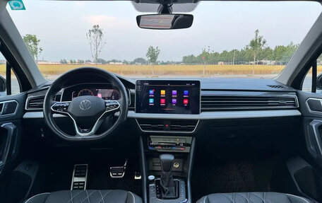 Volkswagen Tiguan II, 2022 год, 2 790 090 рублей, 9 фотография