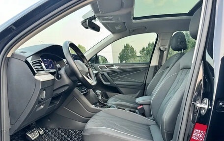 Volkswagen Tiguan II, 2022 год, 2 790 090 рублей, 12 фотография