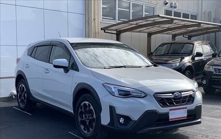 Subaru XV II, 2022 год, 1 790 000 рублей, 3 фотография