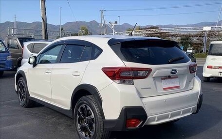 Subaru XV II, 2022 год, 1 790 000 рублей, 6 фотография