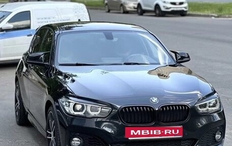 BMW 1 серия, 2019 год, 2 375 000 рублей, 2 фотография