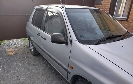 Toyota Raum I, 1999 год, 370 000 рублей, 2 фотография